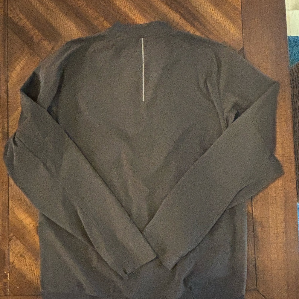 Lululemon Men’s Airing Easy Bomber Gray Jacket M - Picture 6 of 8
